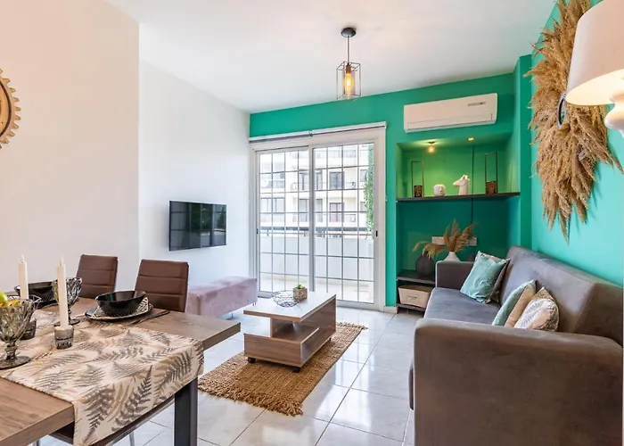 Araminta 2-bedroom In Daire *